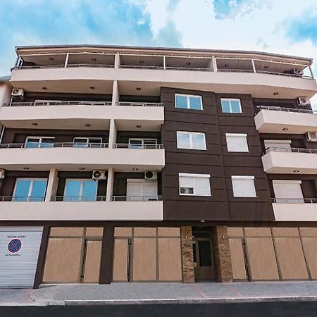 אוהריד Cosmopolit Apartments מראה חיצוני תמונה