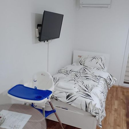 אוהריד Cosmopolit Apartments מראה חיצוני תמונה
