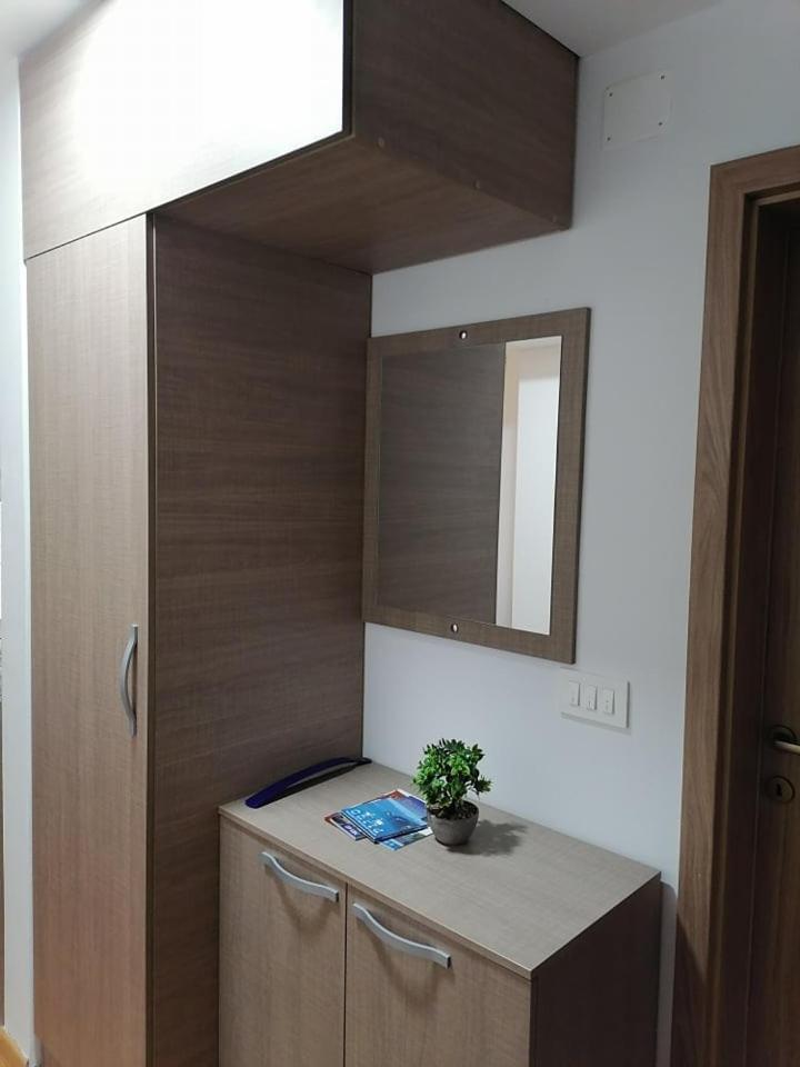 אוהריד Cosmopolit Apartments מראה חיצוני תמונה
